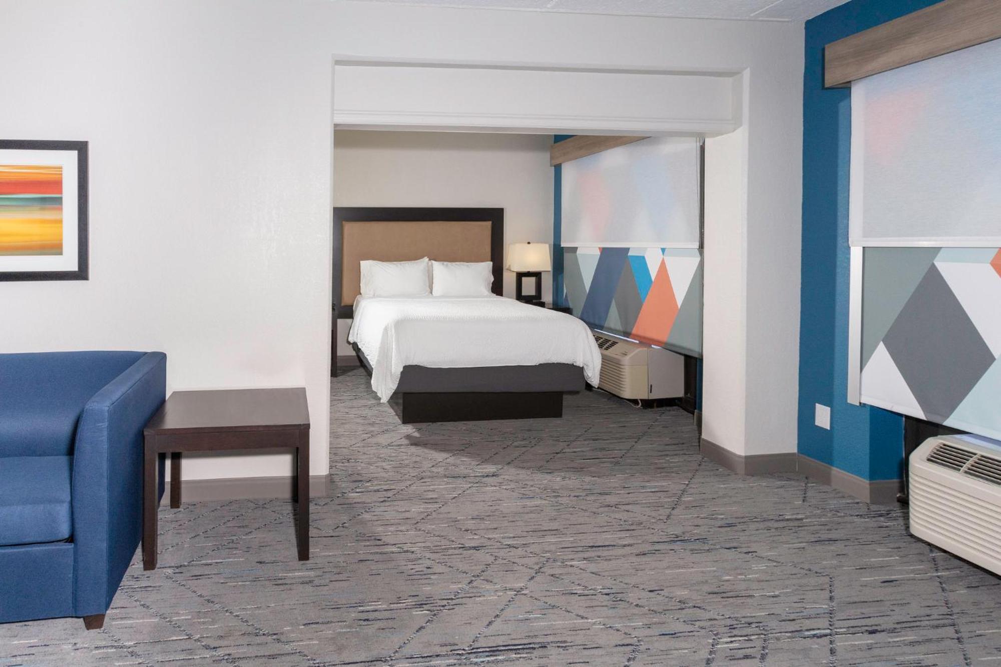 Holiday Inn Express Hotel & Suites Jacksonville Airport By Ihg Ngoại thất bức ảnh